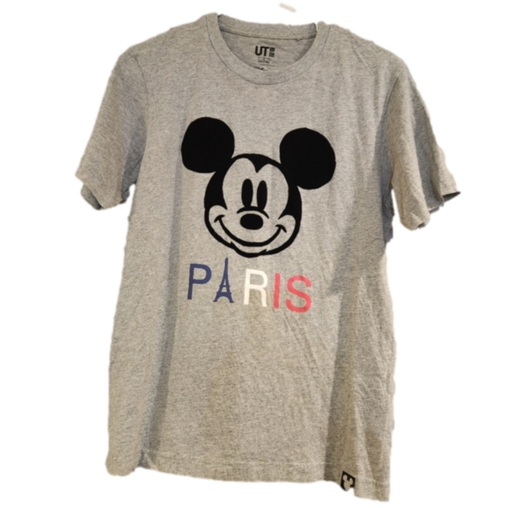 Uniqlo Mickey Paris Gray Tshirt Size Small